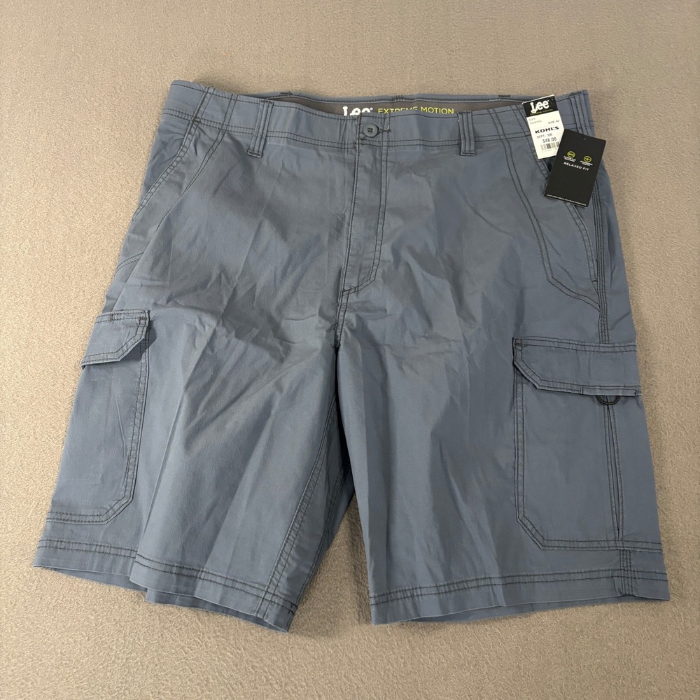 Lee Extreme Motion Cargo Shorts Mens Size 40 Slate Blue Relaxed 102187013